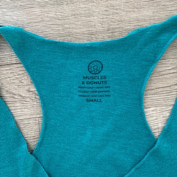 Muscles & Donuts Tank Top - Picture 4 of 4
